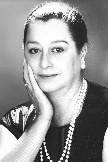 Clara Bindi - Actor Profile Photo