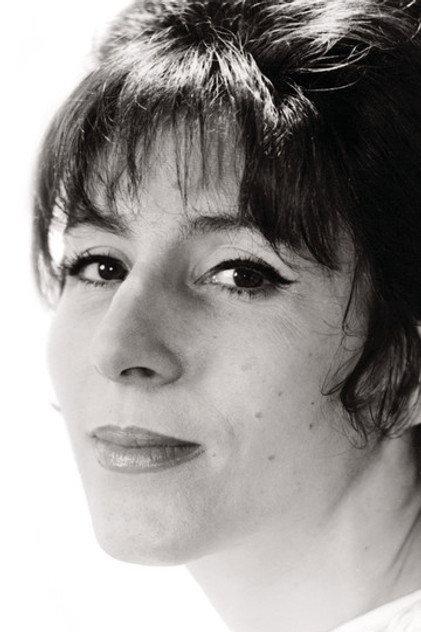 Pia Colombo - Actor Profile Photo