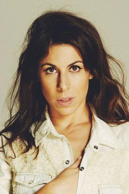 Maria Laura Nogueira - Actor Profile Photo