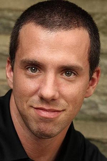 Erik Searle - Actor Profile Photo