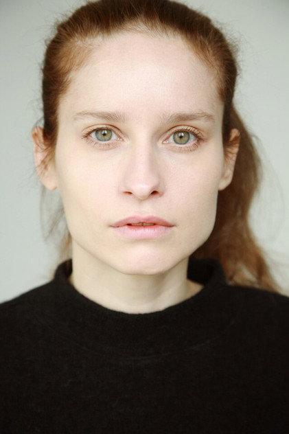 Lea Draeger - Actor Profile Photo