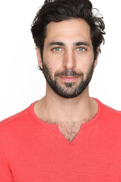 Scott Kuza - Actor Profile Photo