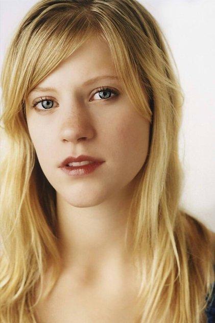Jennifer Armour - Actor Profile Photo