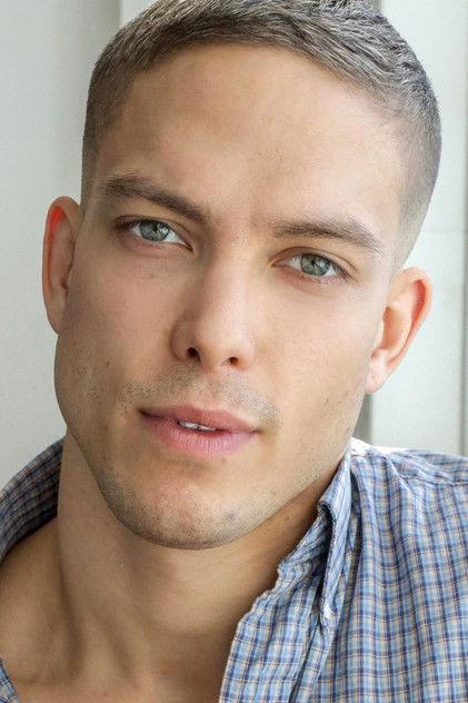 Blake Richardson - Actor Profile Photo
