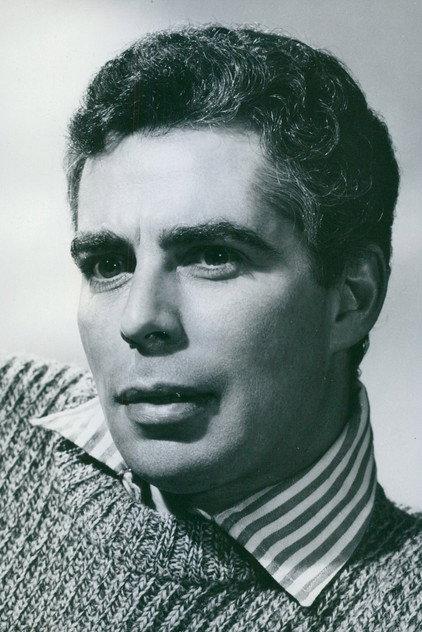 Anthony Newlands - Actor Profile Photo