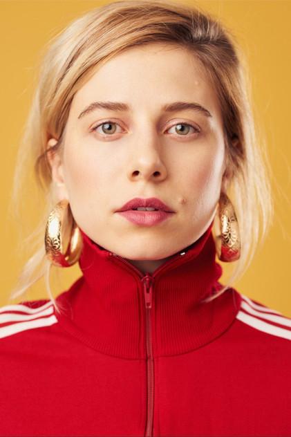 Victoria Ratermanis - Actor Profile Photo