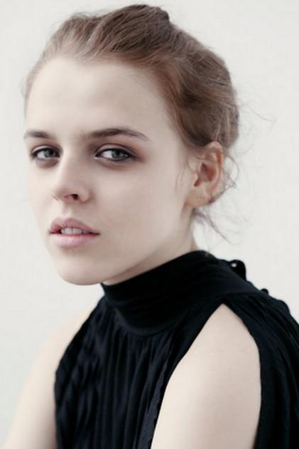 Magdalena Berus - Actor Profile Photo