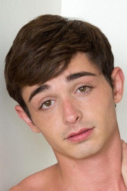Grayson Lange - Actor Profile Photo