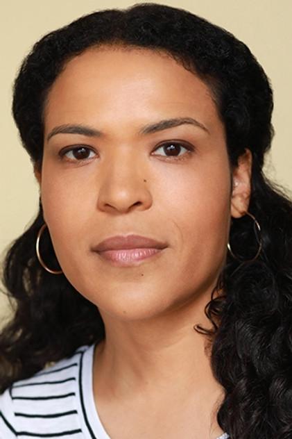 Senta Burke - Actor Profile Photo