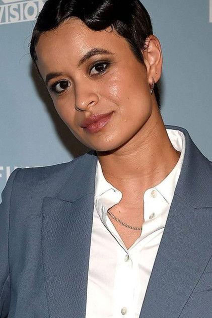 Sonia Mena - Actor Profile Photo