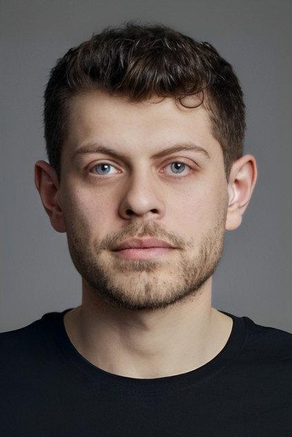 Sezer Arıçay - Actor Profile Photo