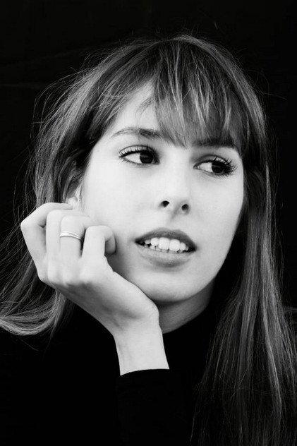 Lola Errando - Actor Profile Photo