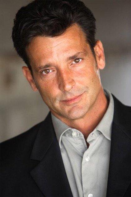 Robert Torti - Actor Profile Photo