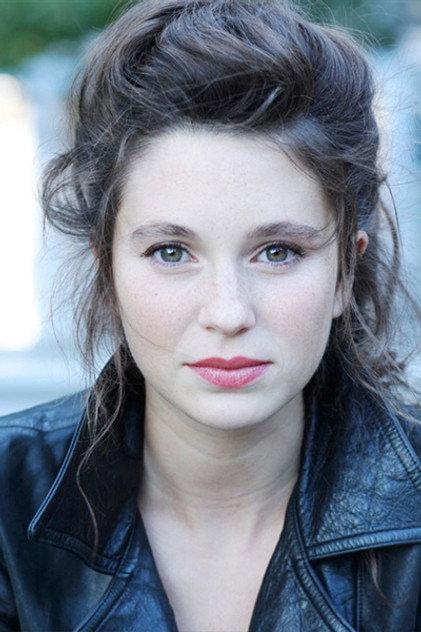Pauline Cheviller - Actor Profile Photo