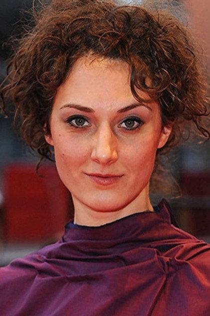 Hilda Péter - Actor Profile Photo