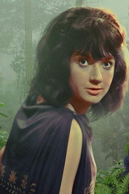 Adrienne Hill - Actor Profile Photo
