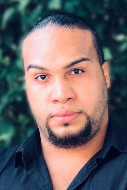 Leon Gonzalez - Actor Profile Photo