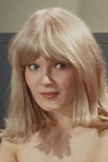 Claudia Fielers - Actor Profile Photo