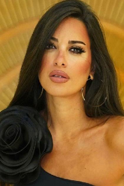 Elham Wagdi - Actor Profile Photo