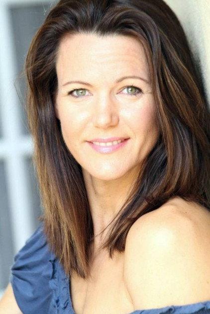Robyn Hyden - Actor Profile Photo