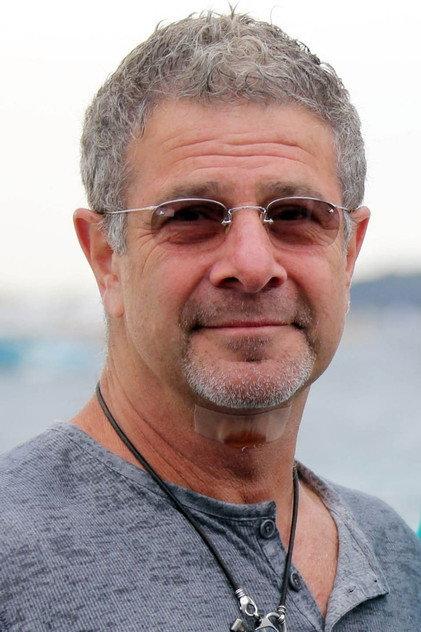 Gil Junger - Actor Profile Photo
