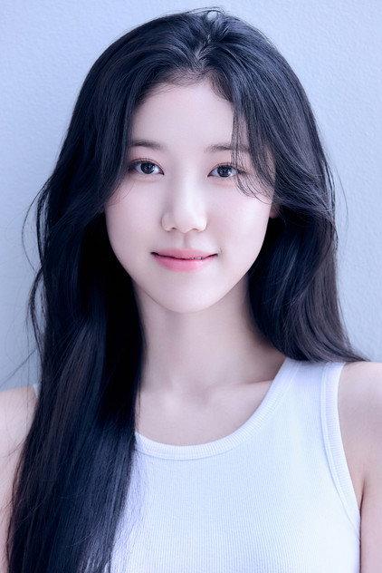 Lee Re - Actor Profile Photo