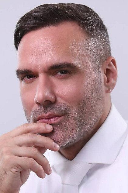 Manuel Skye - Actor Profile Photo