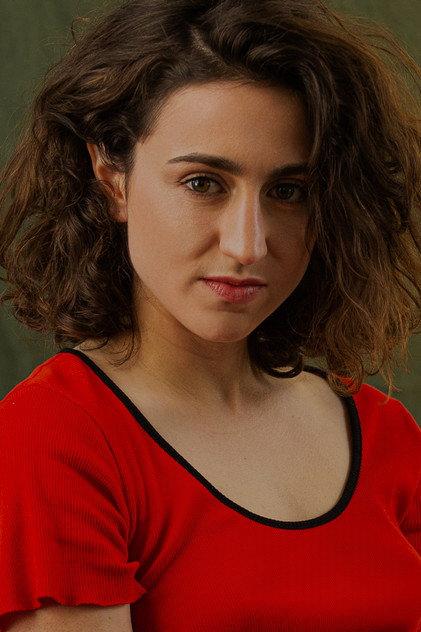 Célia Gouin-Arsenault - Actor Profile Photo