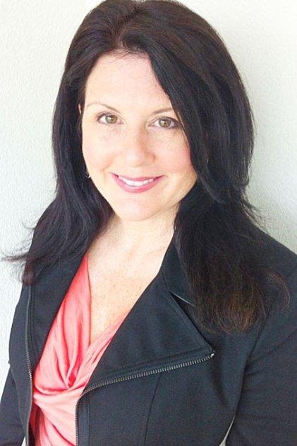 Sandy Fox - Actor Profile Photo