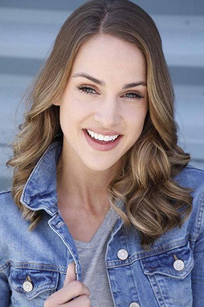 Tatum Price - Actor Profile Photo