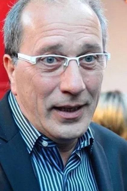 Ernesto Claudio - Actor Profile Photo