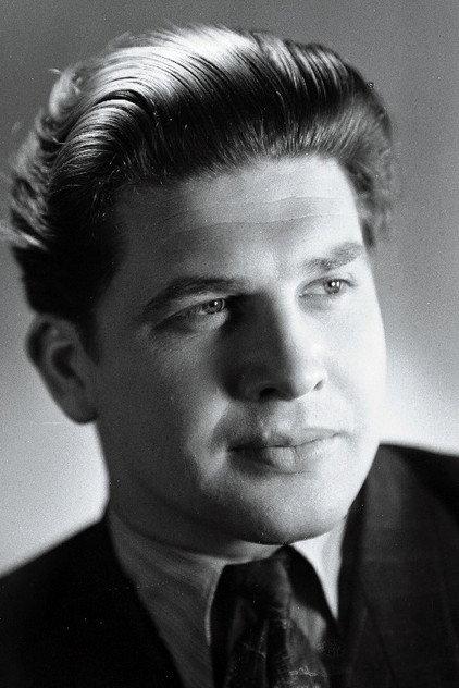 Aksel Orav - Actor Profile Photo
