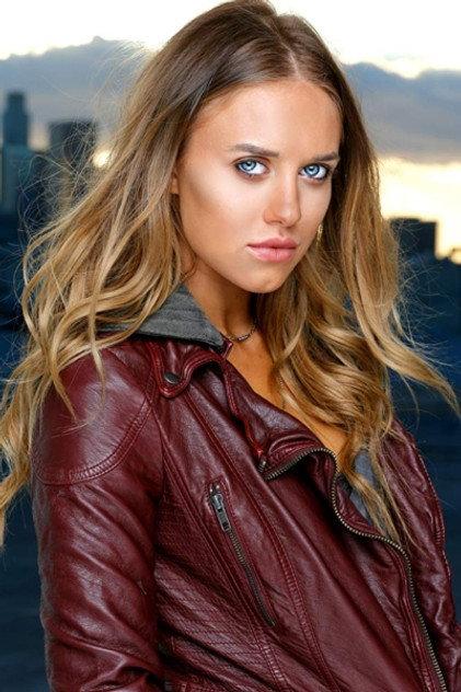 Alexis Codding - Actor Profile Photo