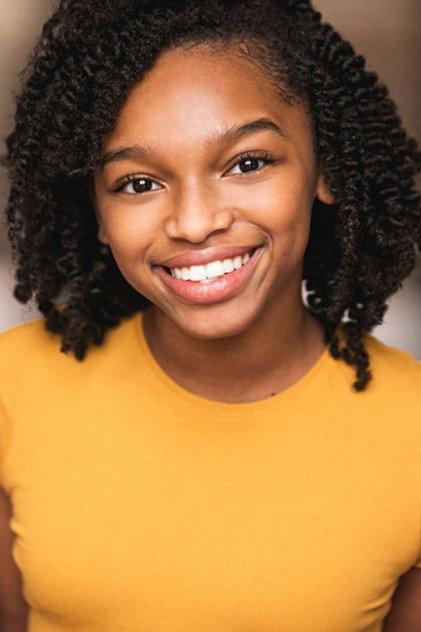 Isabel Medina - Actor Profile Photo