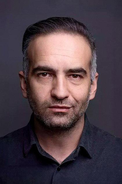 Nadir Sarıbacak - Actor Profile Photo