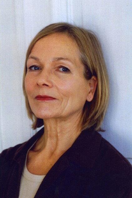 Petra Hinze - Actor Profile Photo