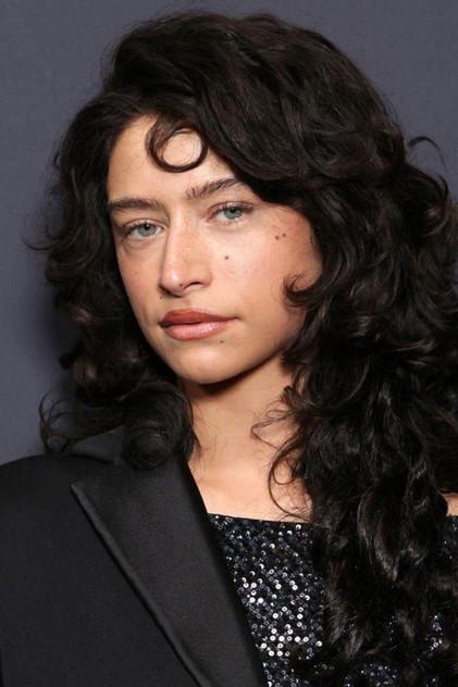 Odessa A'zion - Actor Profile Photo
