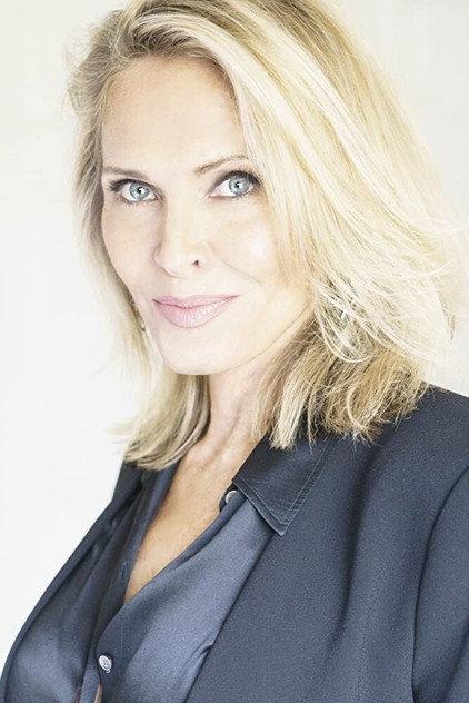 Shannon Engemann - Actor Profile Photo