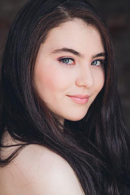Lilla Crawford - Actor Profile Photo