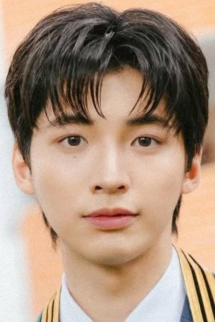 Ponlawit Ketprapakorn - Actor Profile Photo