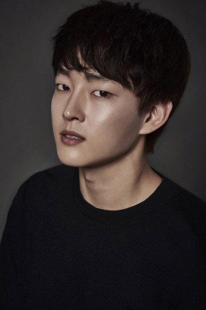 Yoo Yeo-Woon - Actor Profile Photo