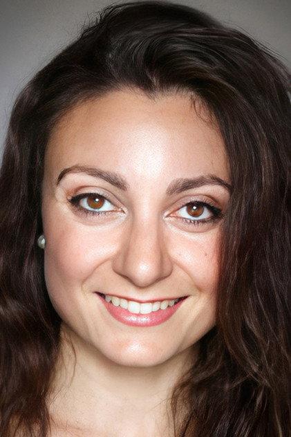 Claudia Barba - Actor Profile Photo