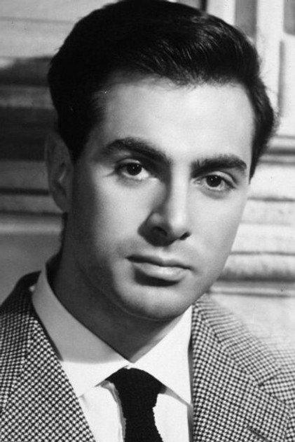 Antonio Cifariello - Actor Profile Photo