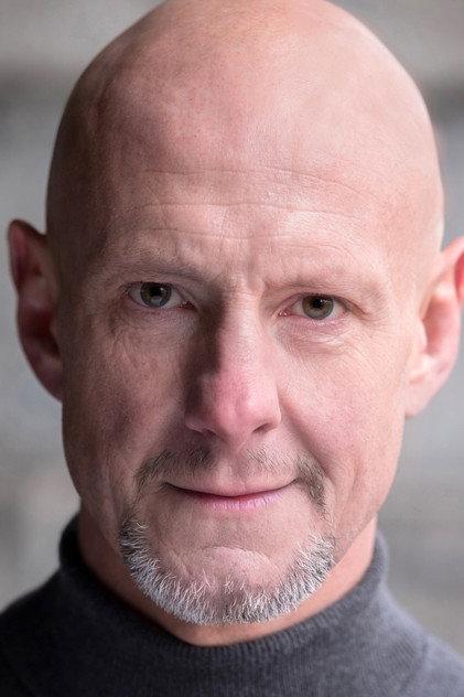 Toby Wynn-Davies - Actor Profile Photo