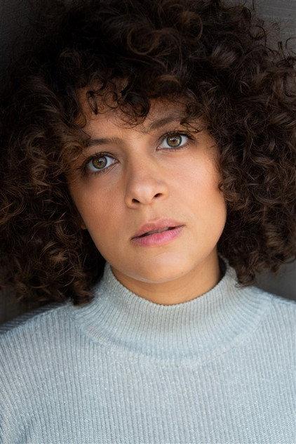 Anne-Valérie Payet - Actor Profile Photo