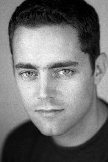 Simon Scott - Actor Profile Photo