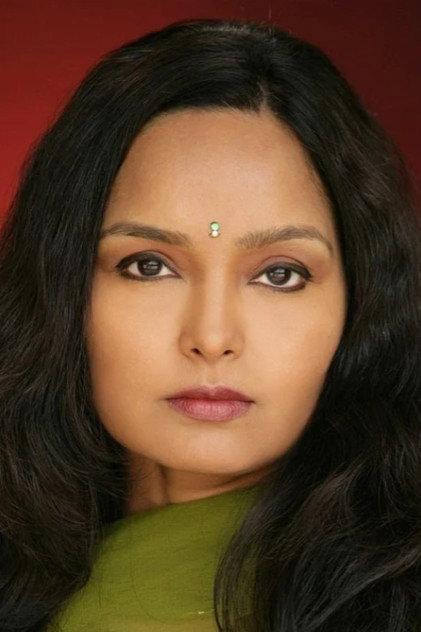 Ananya Khare - Actor Profile Photo