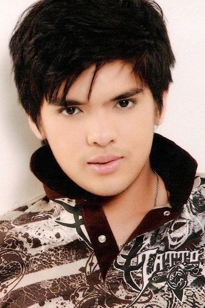 Oliver Aquino - Actor Profile Photo