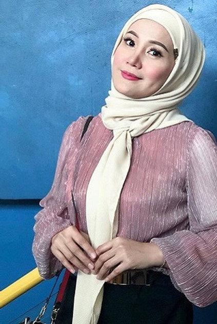 Yana Samsudin - Actor Profile Photo