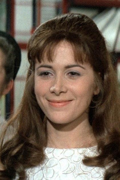 Eliette Demay - Actor Profile Photo